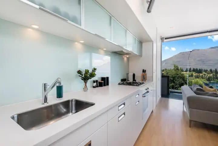 Luxury Lakeview 2 Bedroom Apartment Queenstown Kültér fotó